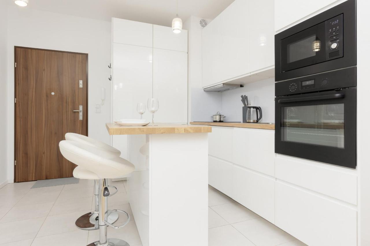 Apartment With Ac Mokotow Business Centre By Renters *