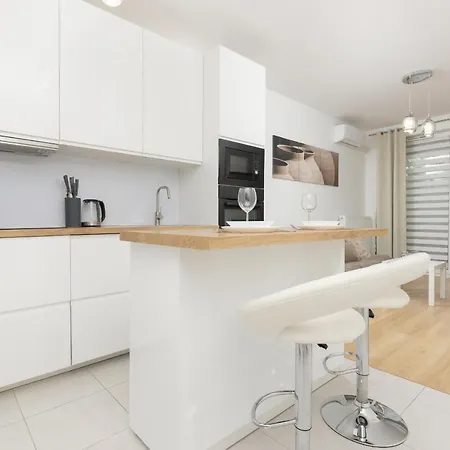 Apartment With Ac Warsaw Mokotow Business Centre By Noclegi Renters Esterno foto